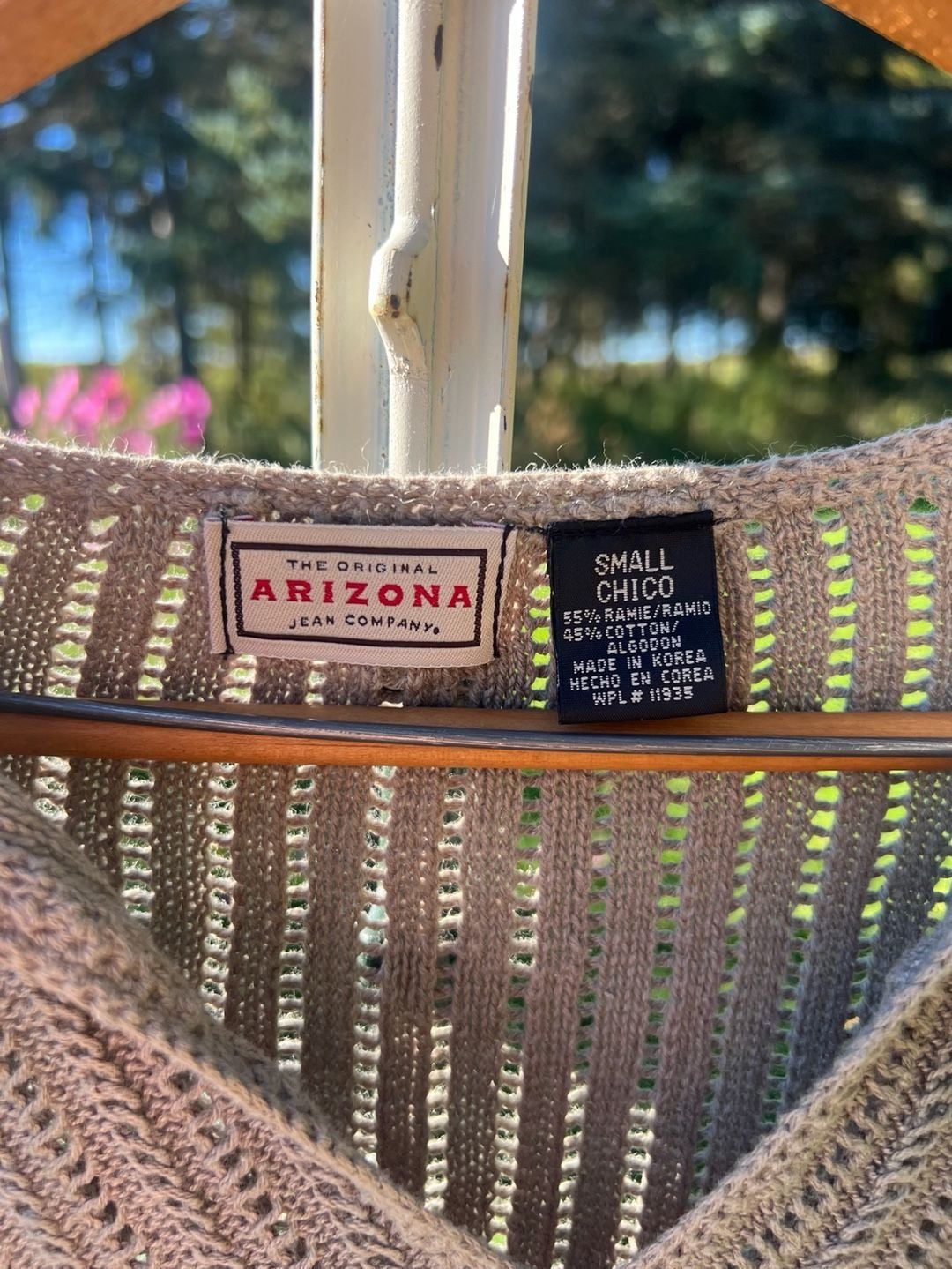 Arizona Jean Company Sweater Size Small Open Knit V-Neck Sage Green 3