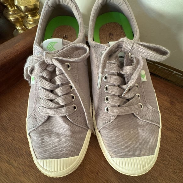 Cariuma Oca Low Sneakers Mystic Gray Canvas