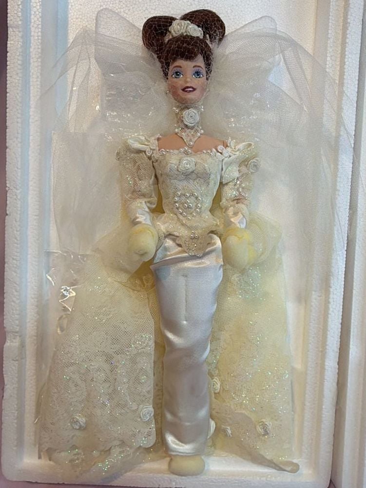 Mattel Romantic Rose Bride Barbie Doll Limited Edition 1
