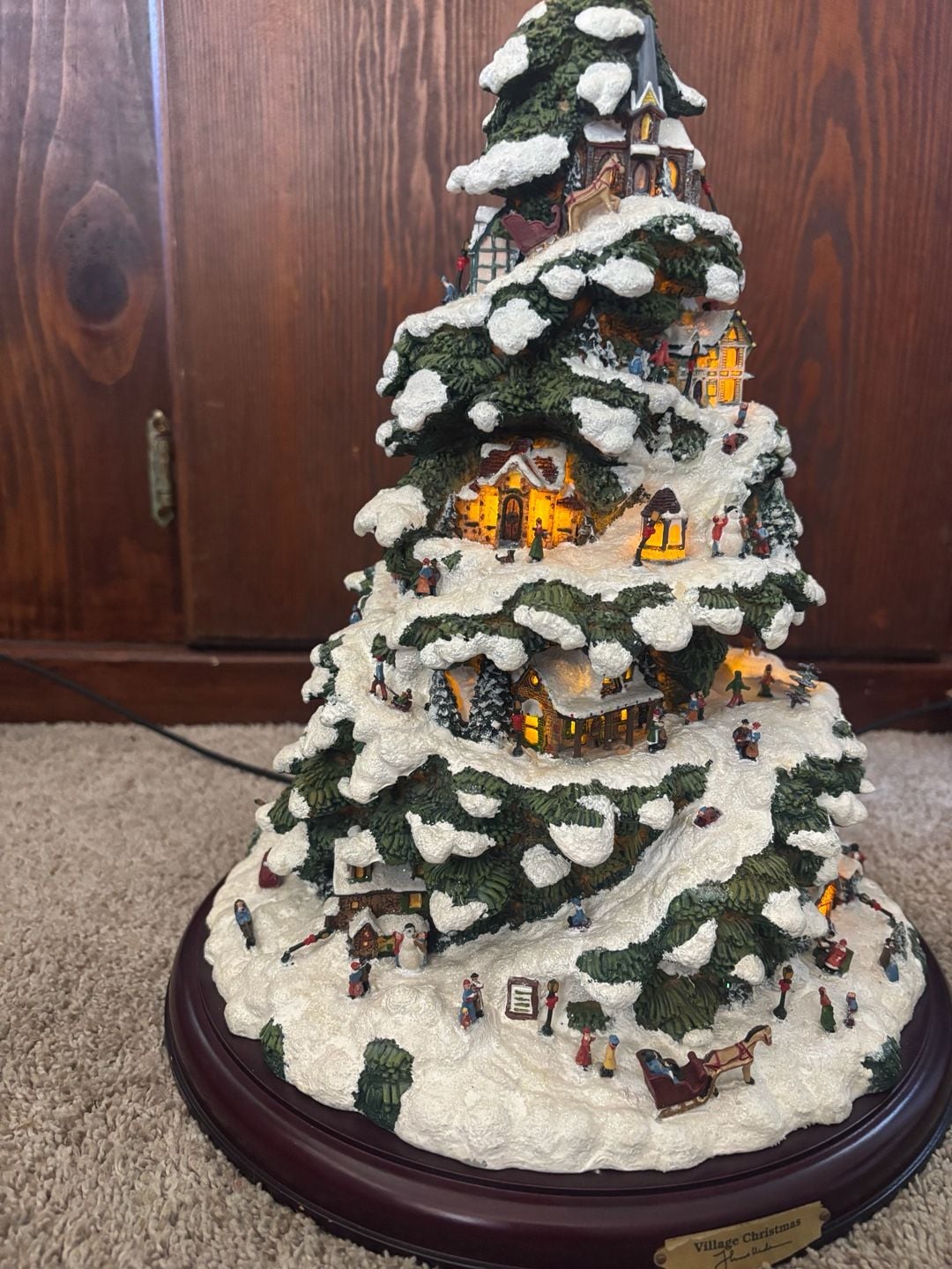 2004 Bradford Exchange Thomas Kinkade "Village Christmas" Illuminated Tree 14