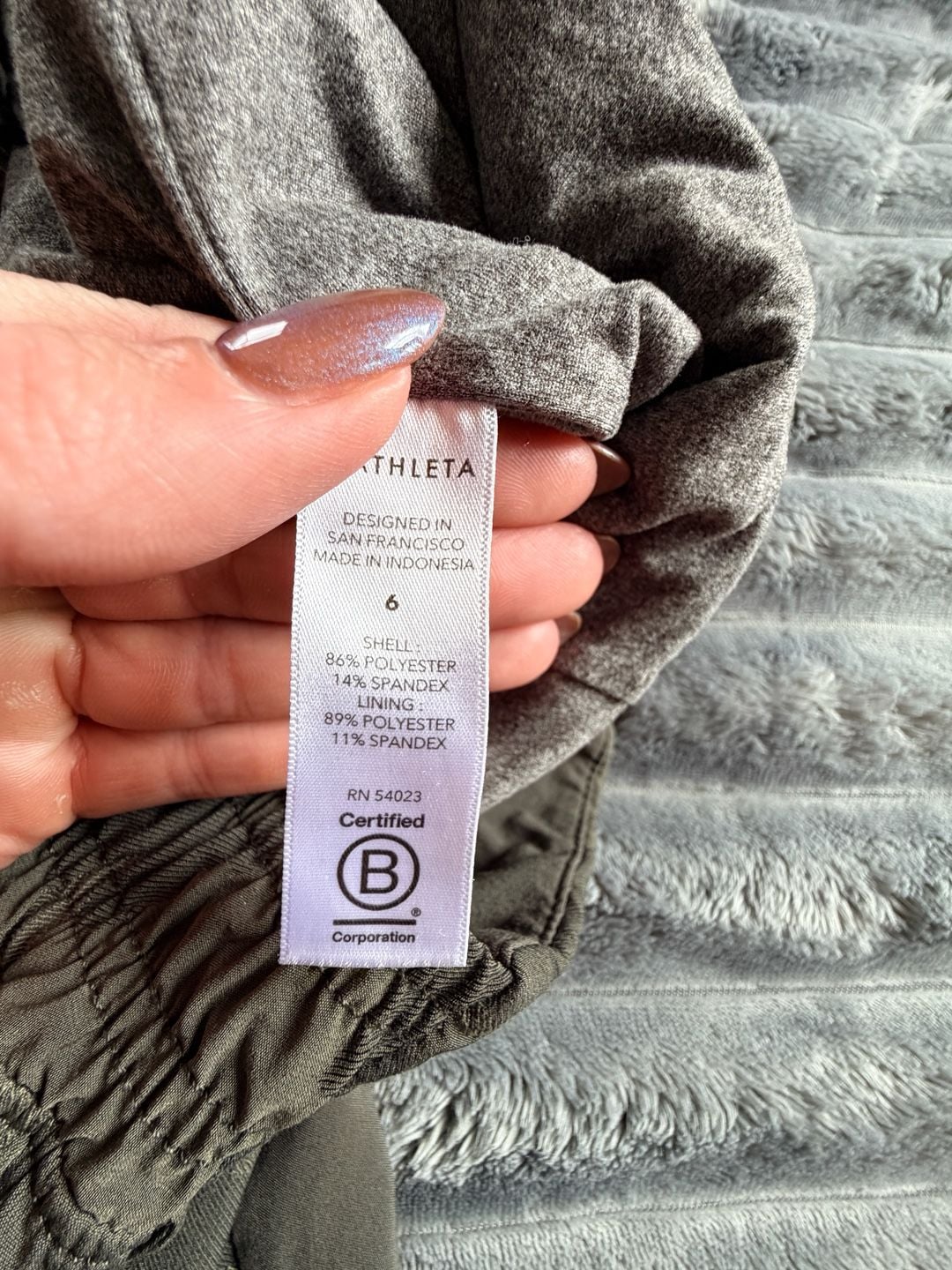 Athleta Women’s Brooklyn Lined Joggers Size 6 Green Camo Textured Gorpcore 7