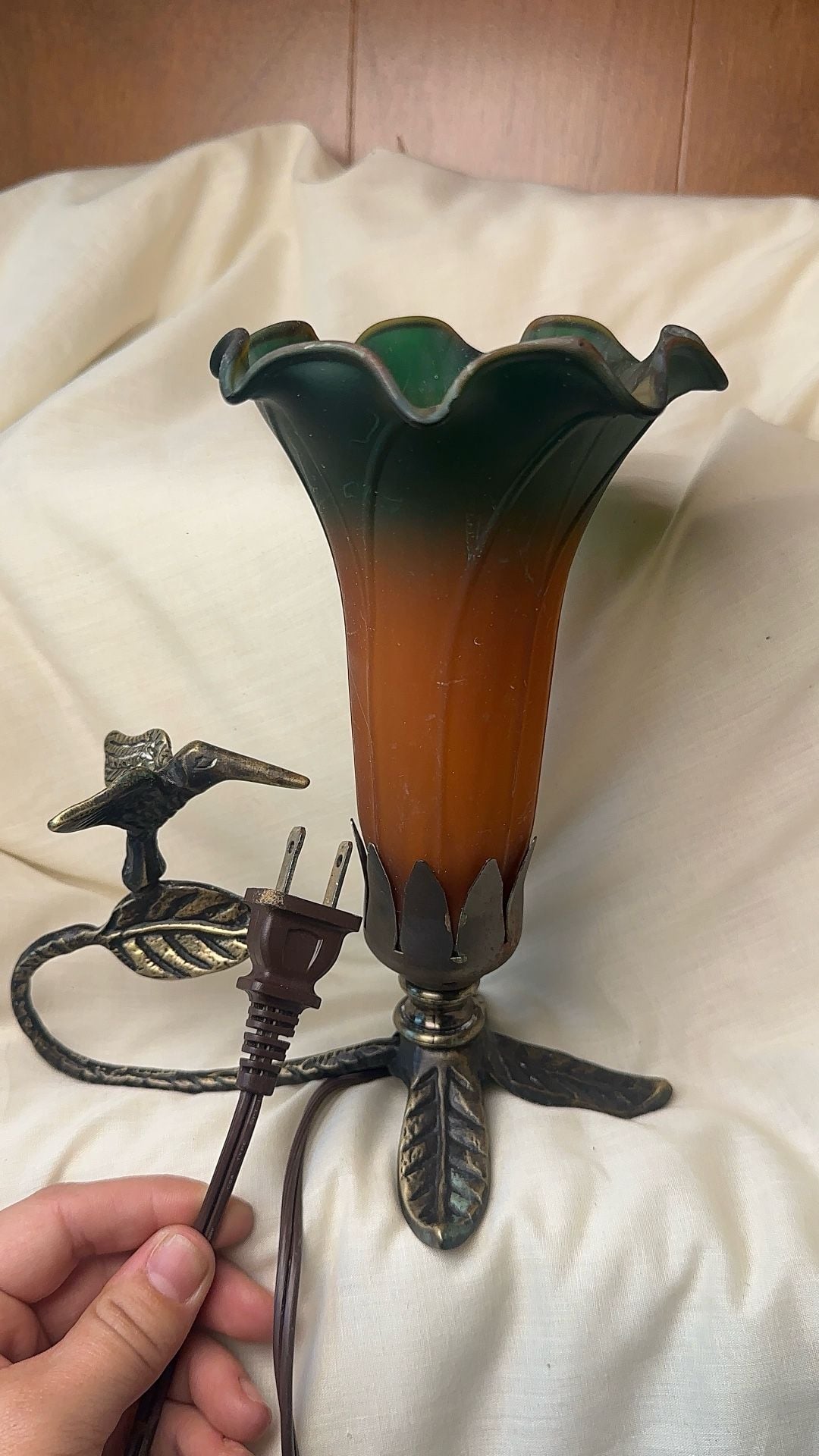 Beacon Hill Art Nouveau Hummingbird Accent Lamp Amber Green Shade 6