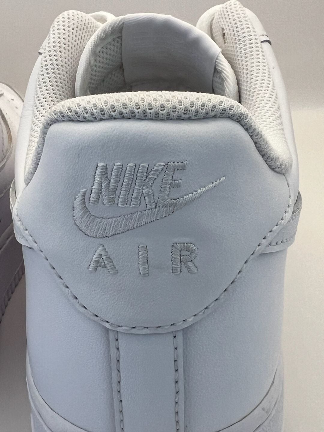 Nike Air Force 1 ‘07 Low Triple White Men’s Size 11.5 CW2288-111 14