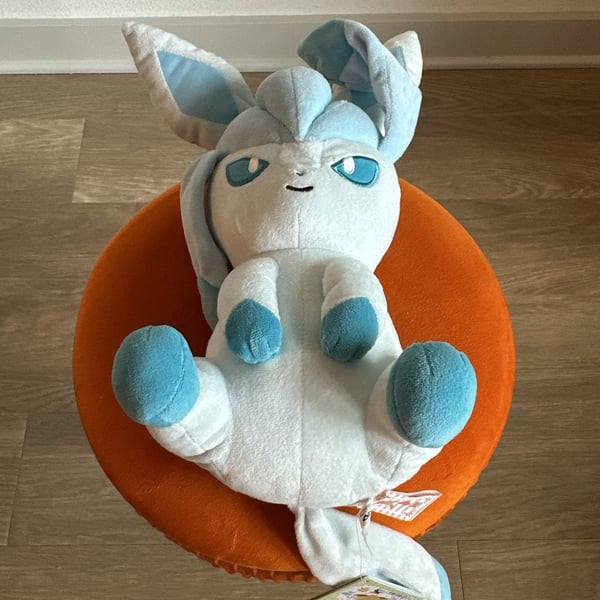 Banpresto Pokemon I Love Eevee Glaceon Plush Toy