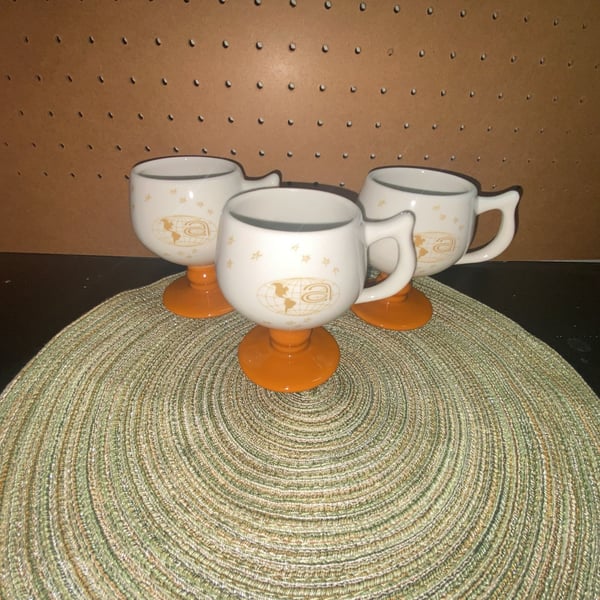Caribe Pedestal Coffee Mug Set of 3 Orange Base Vintage Hotel Americana