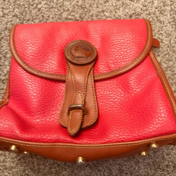 Dooney & Bourke Vintage Essex Medium Crossbody Bag Red AWL