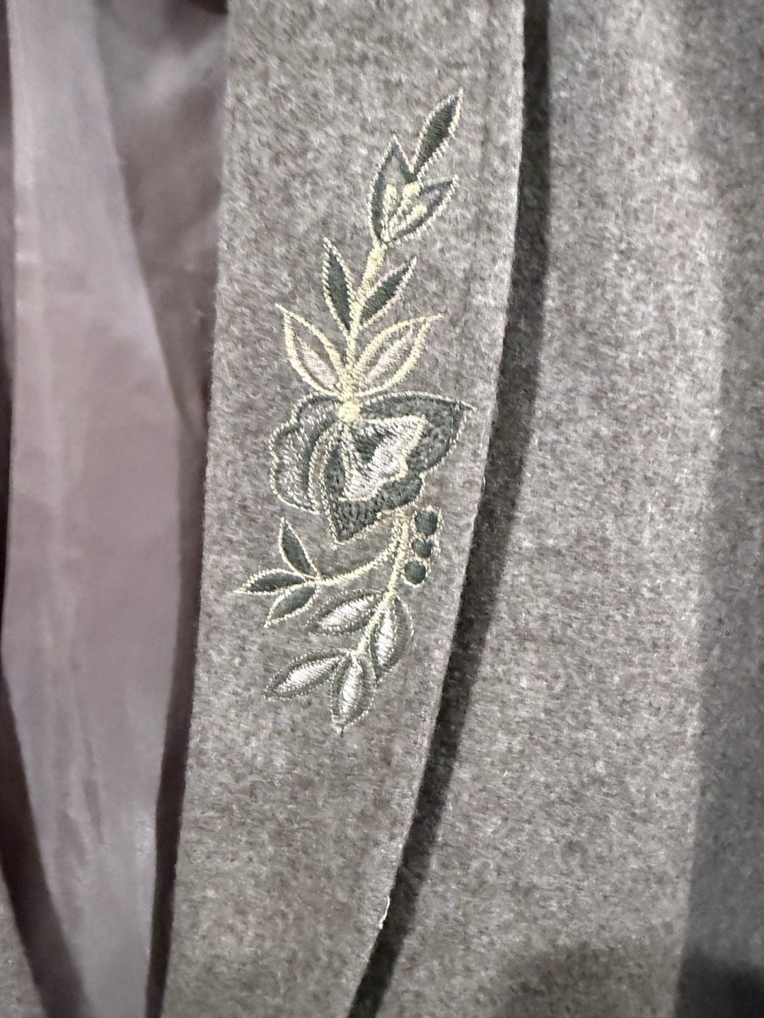 Safari Club Floral Embroidered Taupe Shawl Collar Blazer Medium Boho Cottagecore 7