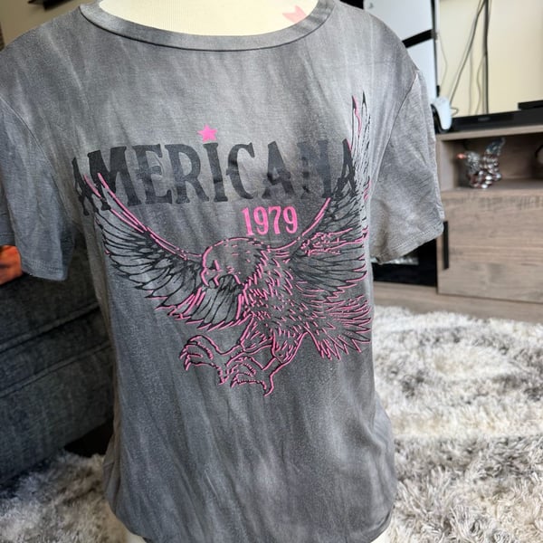 ALYA Americana 1979 Eagle Graphic T-Shirt Size M Gray Distressed Made USA