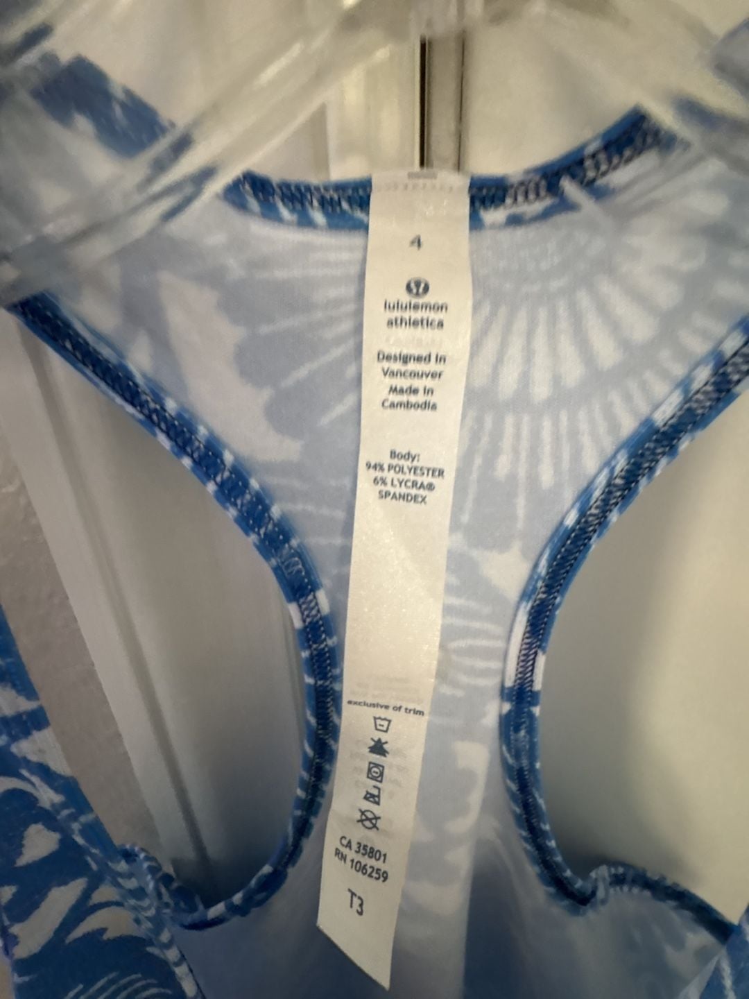 Lululemon Cool Racerback Tank Size 4 Blue Floral NWT 3