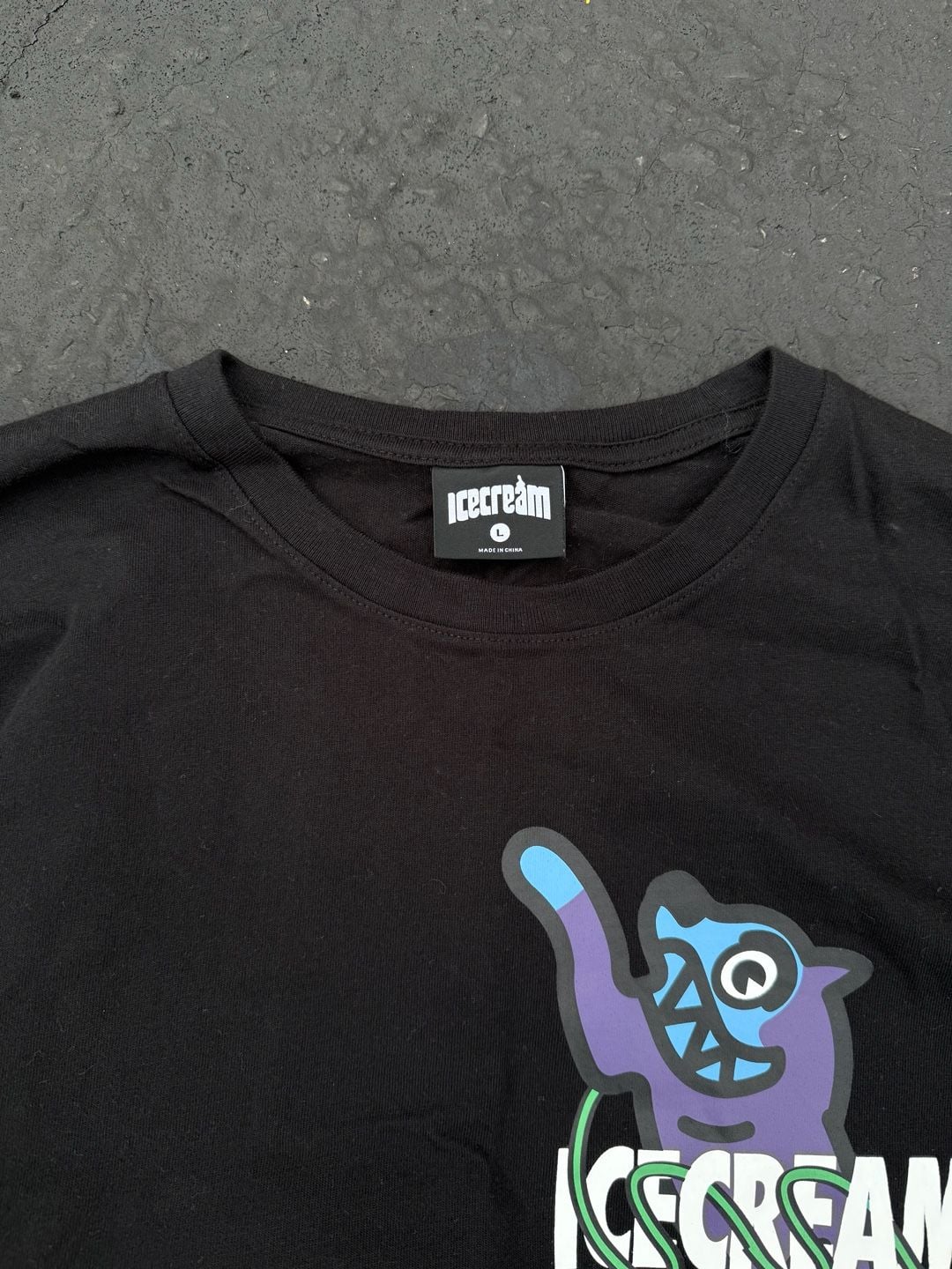 Product thumbnail 3