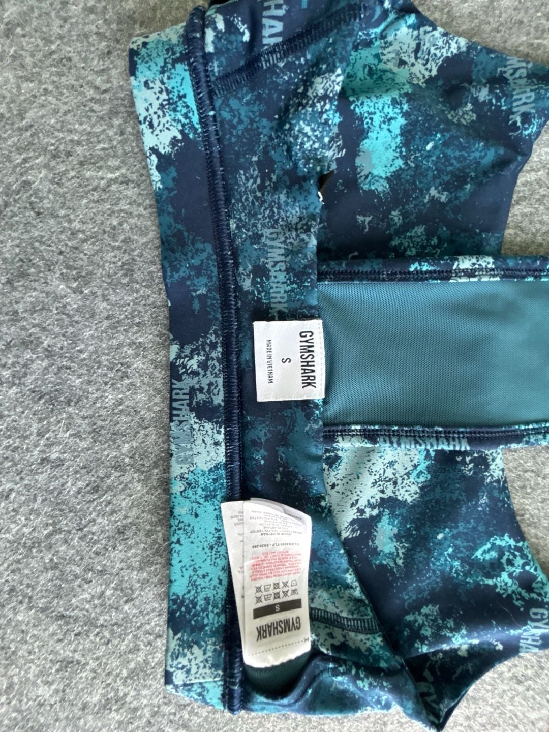 Gymshark Sports Bra Size S Blue Teal Camo Print Activewear 6
