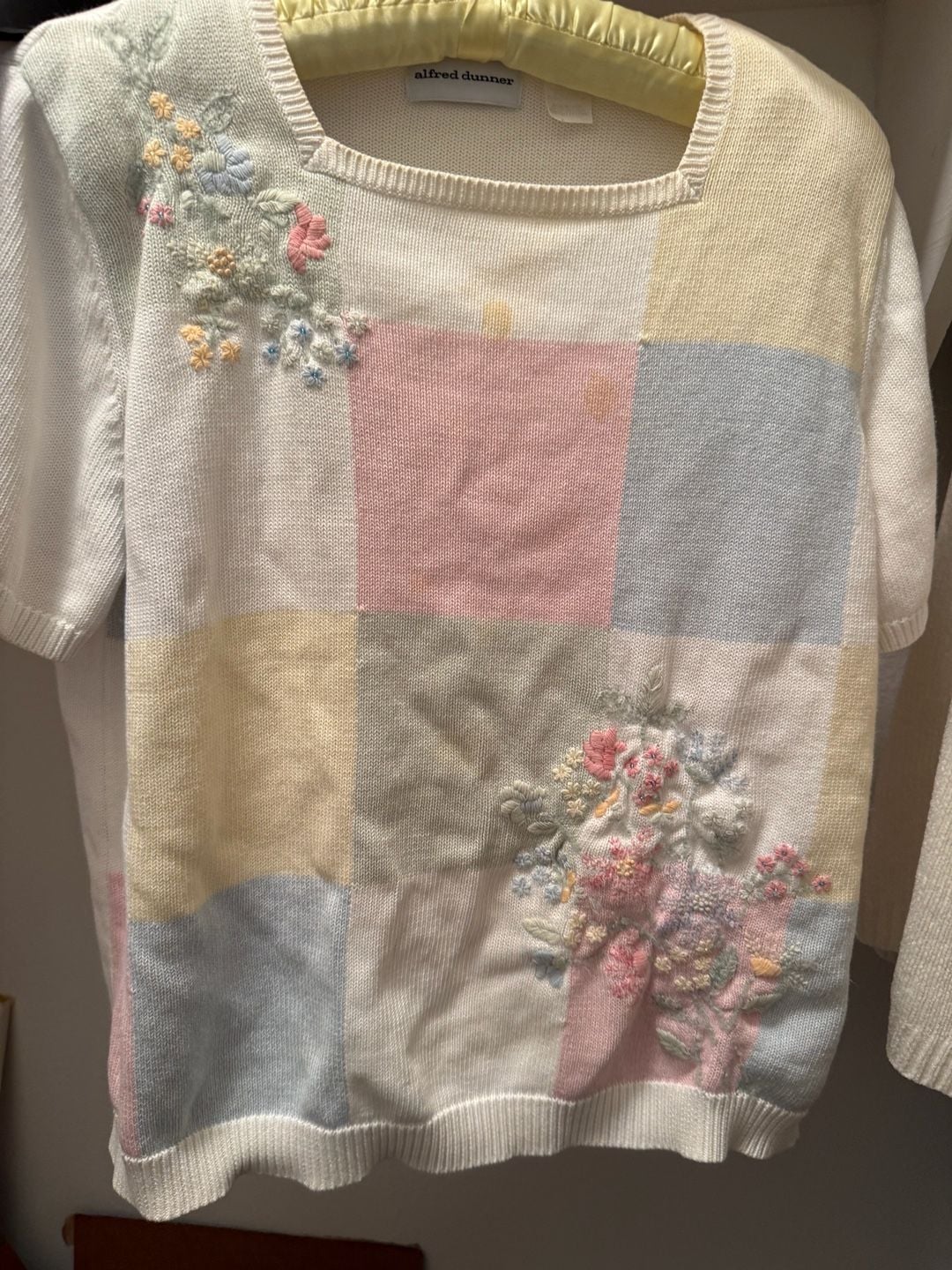 Alfred Dunner Floral Patchwork Sweater Size L Pastel 2