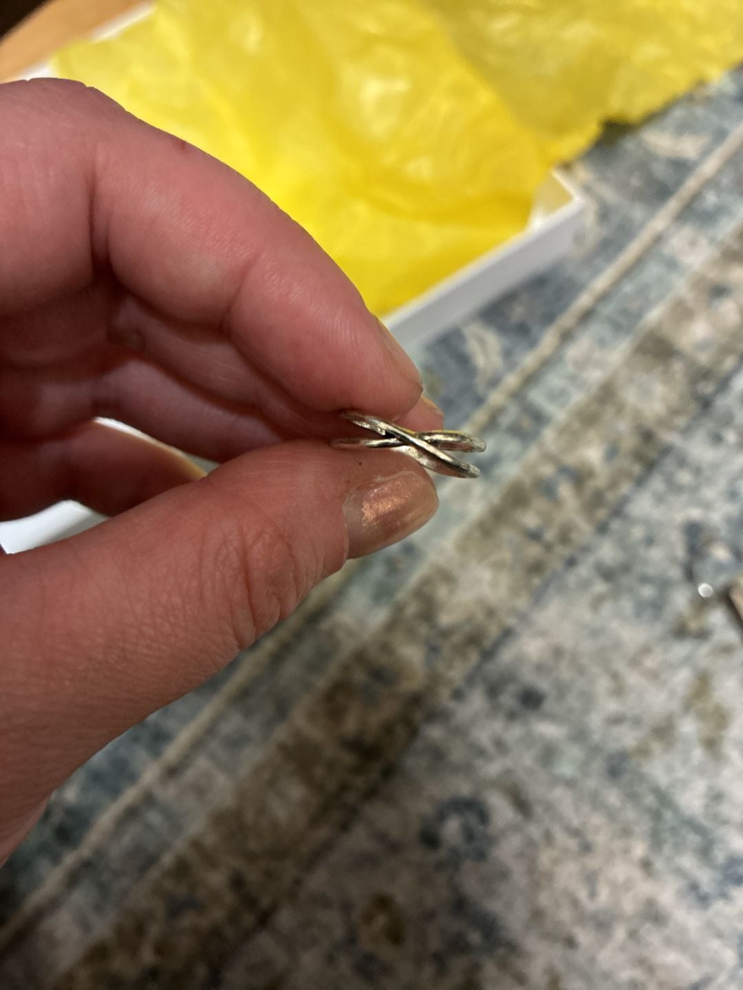 Vintage Y2K Sterling Silver Crossover X Band Ring 4