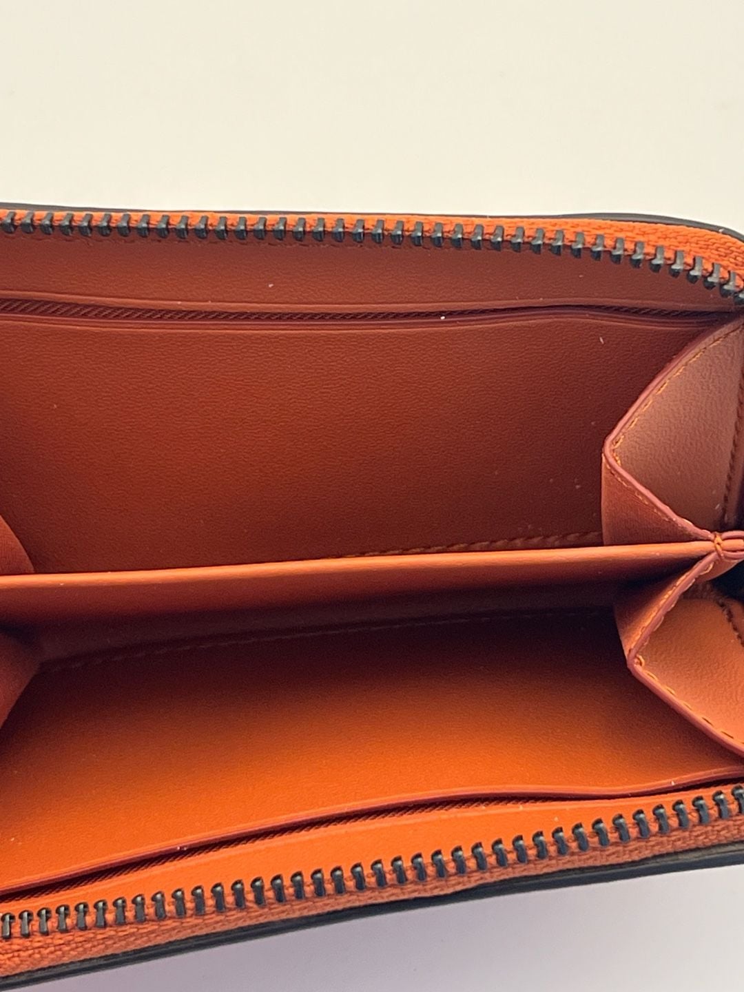 Coach C6207G Zip Around Card Case Canyon Orange Pebbled Leather Wallet 6
