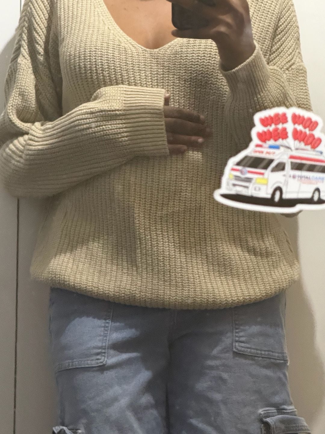 PrettyLittleThing V-Neck Chunky Knit Sweater Beige 3