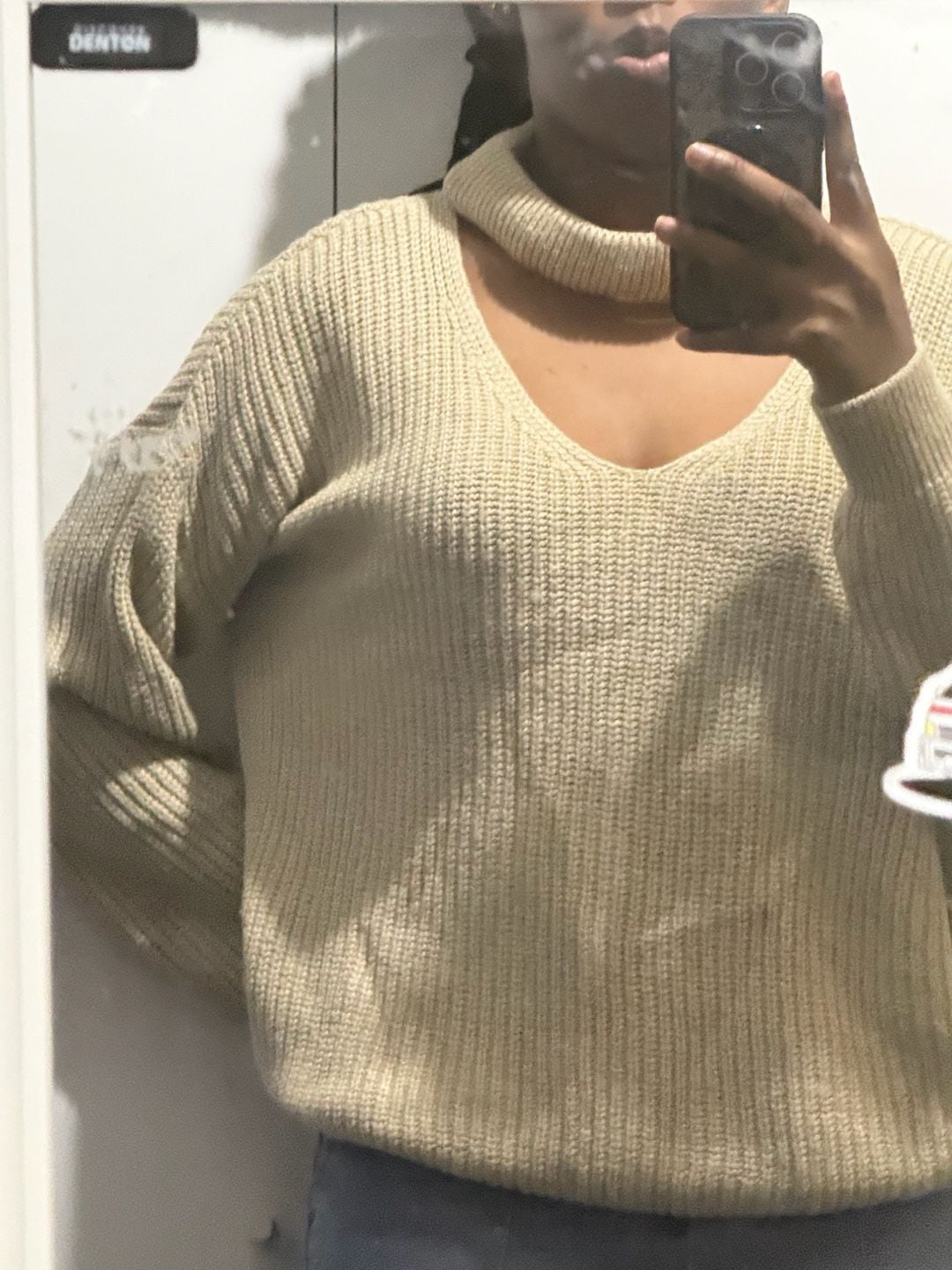 PrettyLittleThing V-Neck Chunky Knit Sweater Beige 5