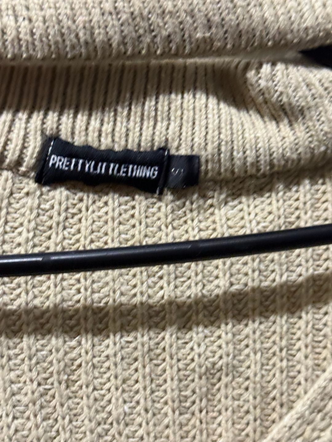 PrettyLittleThing V-Neck Chunky Knit Sweater Beige 8