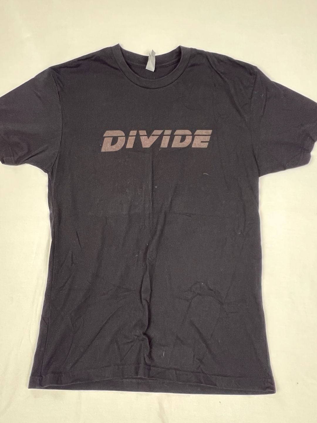 Next Level Apparel Divide Graphic T-Shirt Size M Black 2