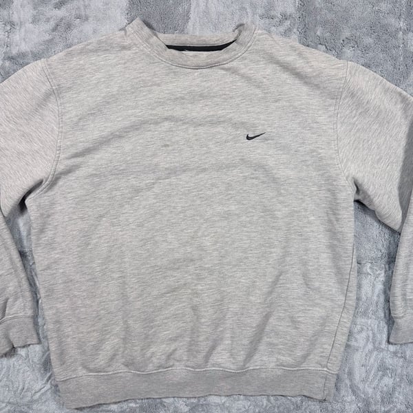 Nike Vintage Sweatshirt Size XL Gray Mini Swoosh Crewneck