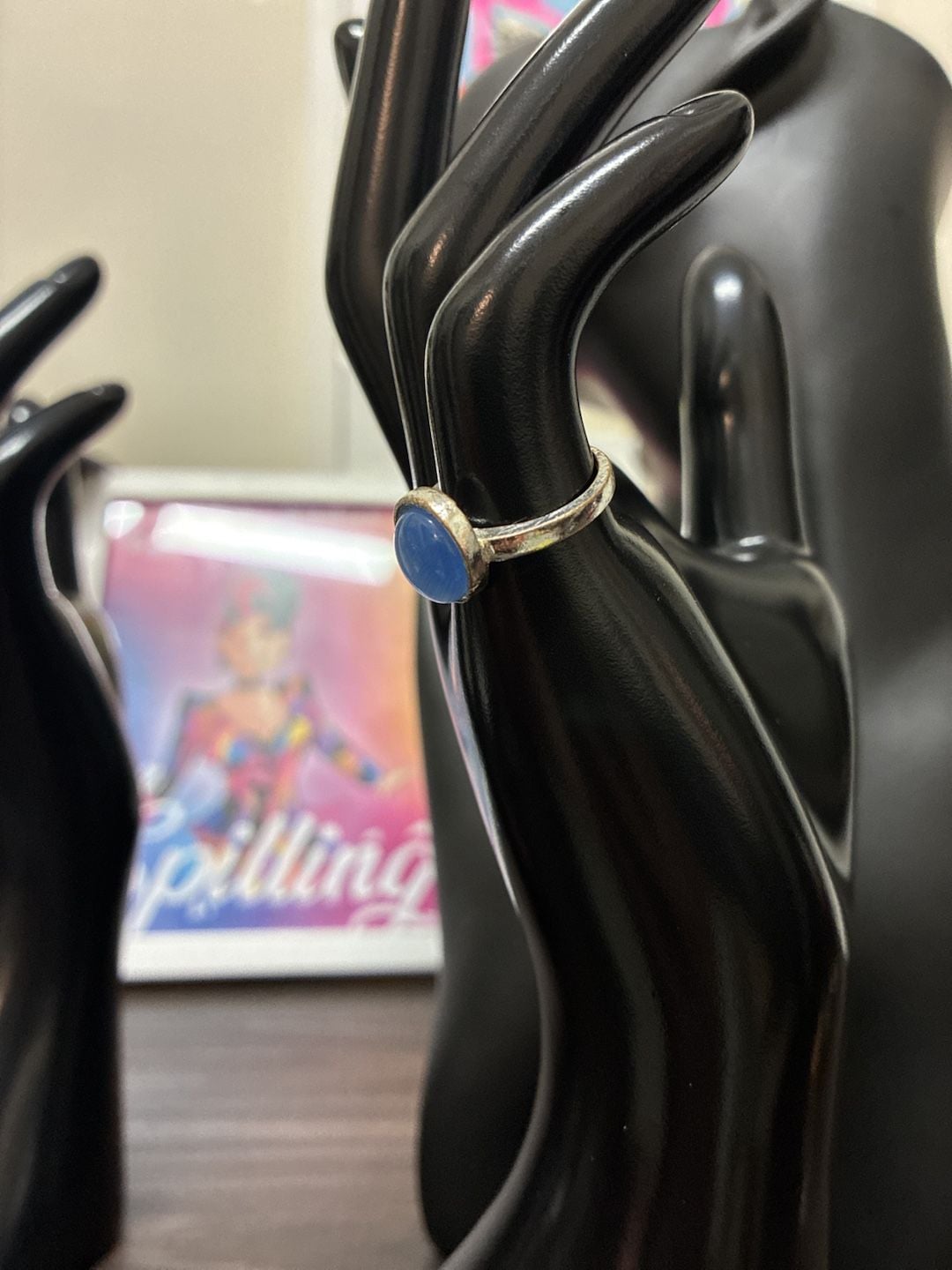 Vintage 1980s Blue Cat's Eye Cabochon Sterling Silver Ring 2
