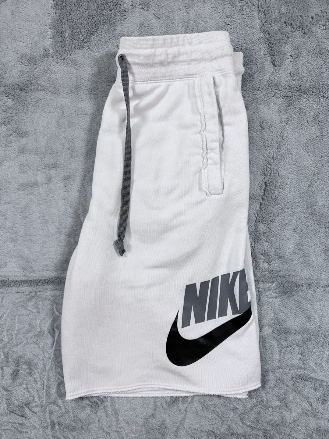Nike Alumni French Terry Shorts Size S White Black Raw Hem 7