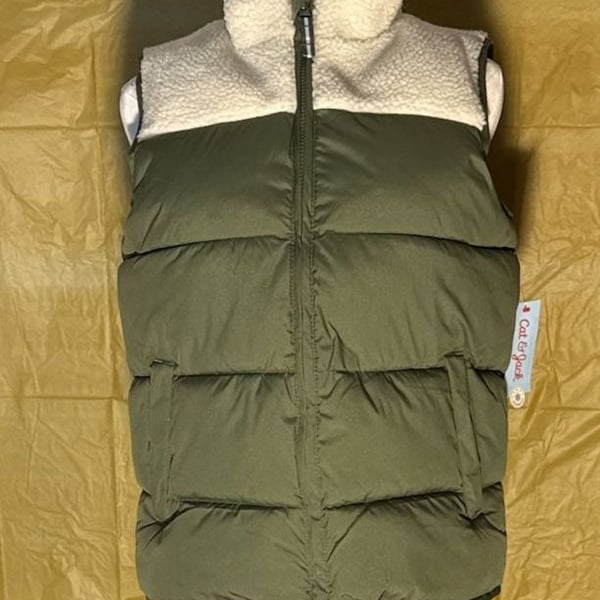 Cat & Jack Puffer Vest Size XL(14) Green Sherpa Colorblock