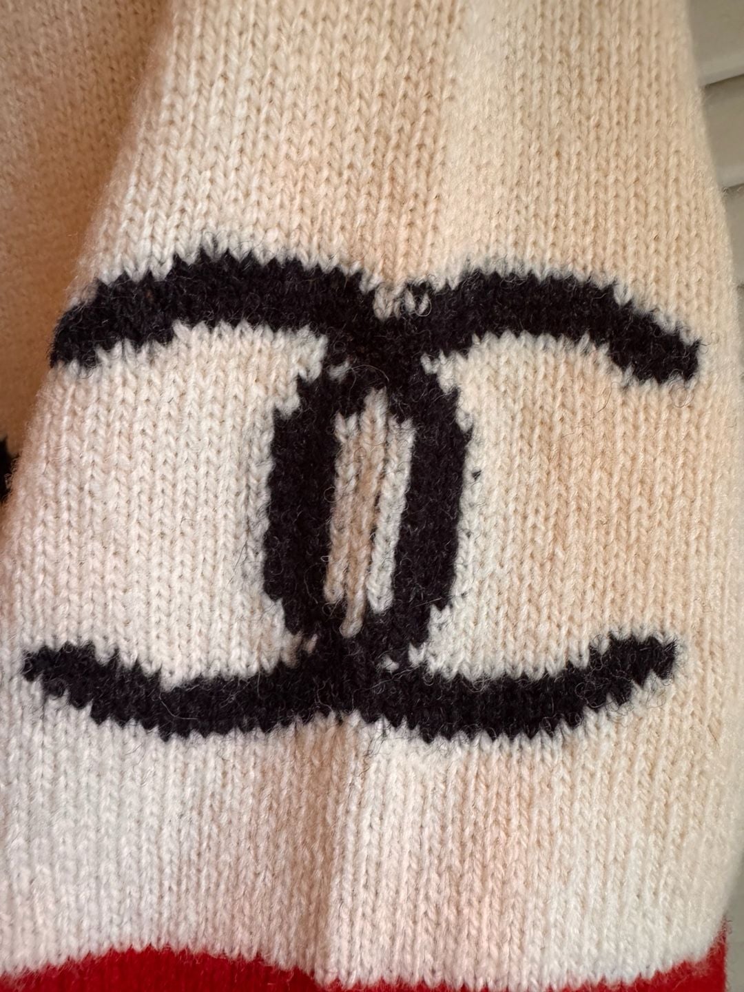 Chanel 07A 2007 Penguin Intarsia Wool Sweater CC Logo Size 40 Vintage Karl Lagerfeld 5