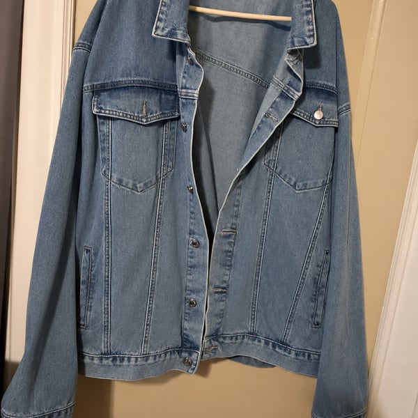 PrettyLittleThing Denim Jacket Size USA 22 Blue Oversized Trucker