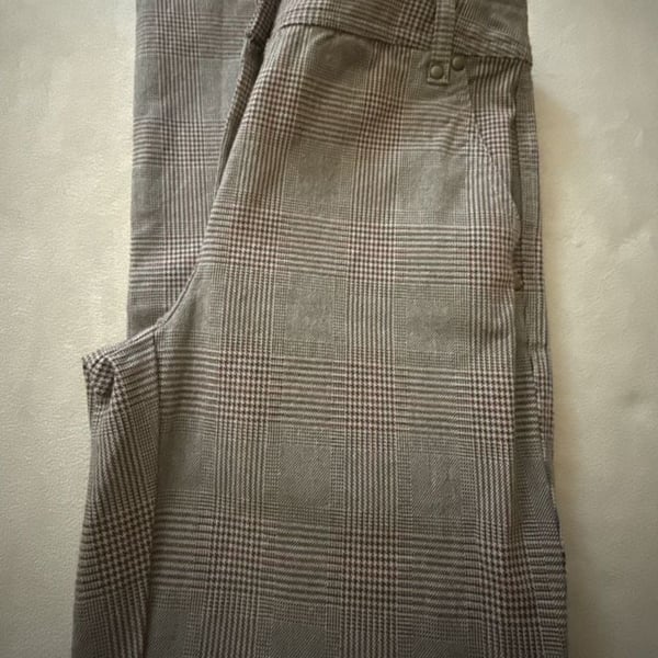 Talbots Stretch Plaid Pants Size 2 Petites Brown Plaid. 