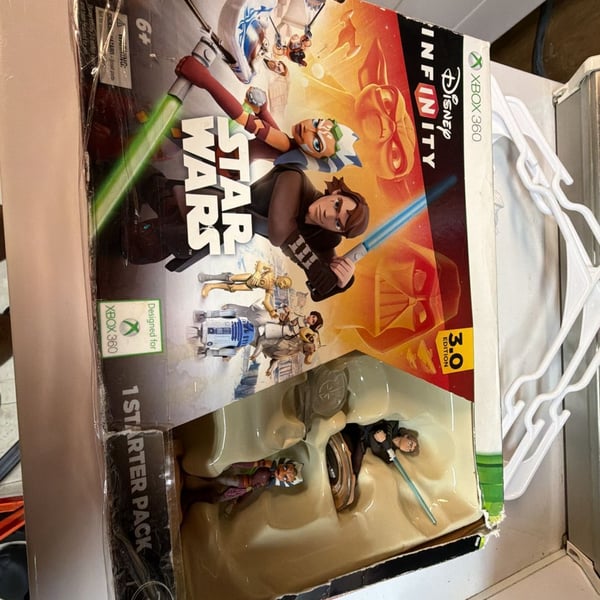 Disney Infinity 3.0 Edition Star Wars Starter Pack Xbox 360