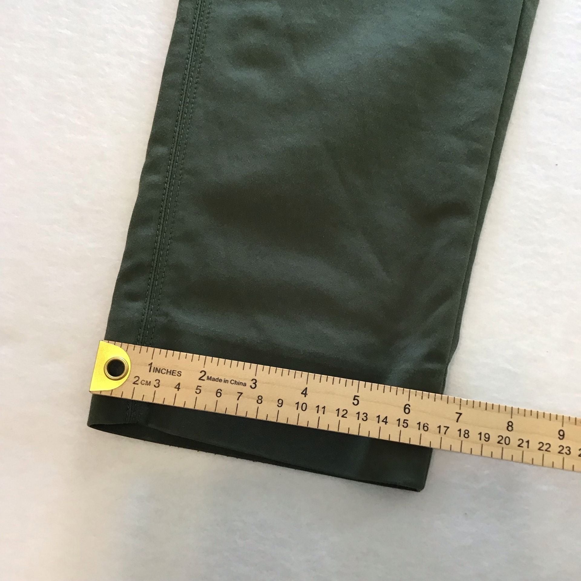 White House Black Market Slim Ankle Pants Size 12 Olive Green Office Travel 10