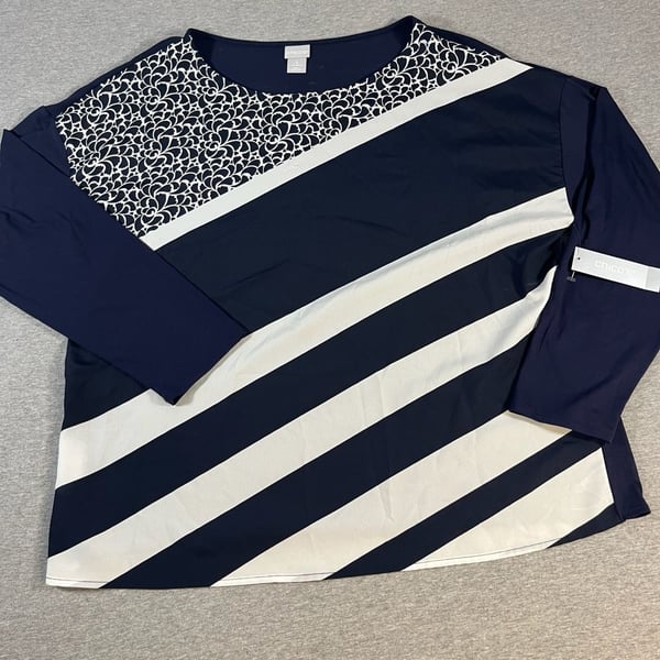 NWT Chico's Navy/White Long Sleeve Patterned Top Blouse Size 3 US Size XL