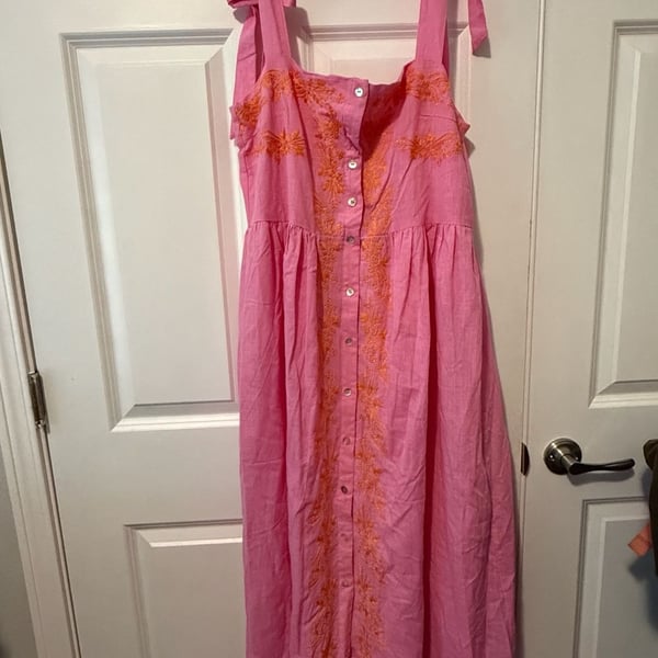NWT Avara Lalavon Thalia Pink Embroidered Midi Sundress Size L