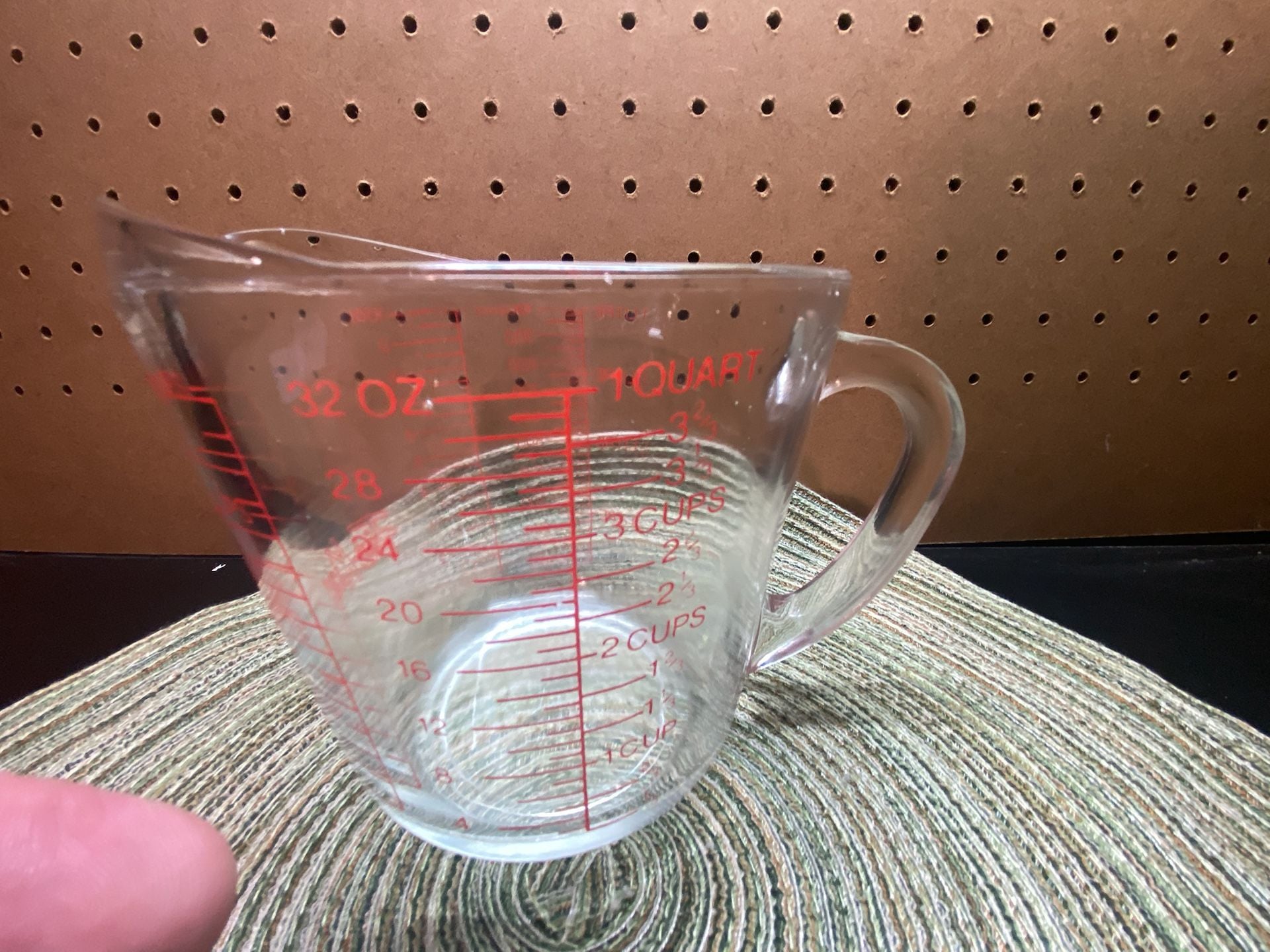 Fire King Glass Measuring Cup Size 4 Cup Clear Red Lettering 2