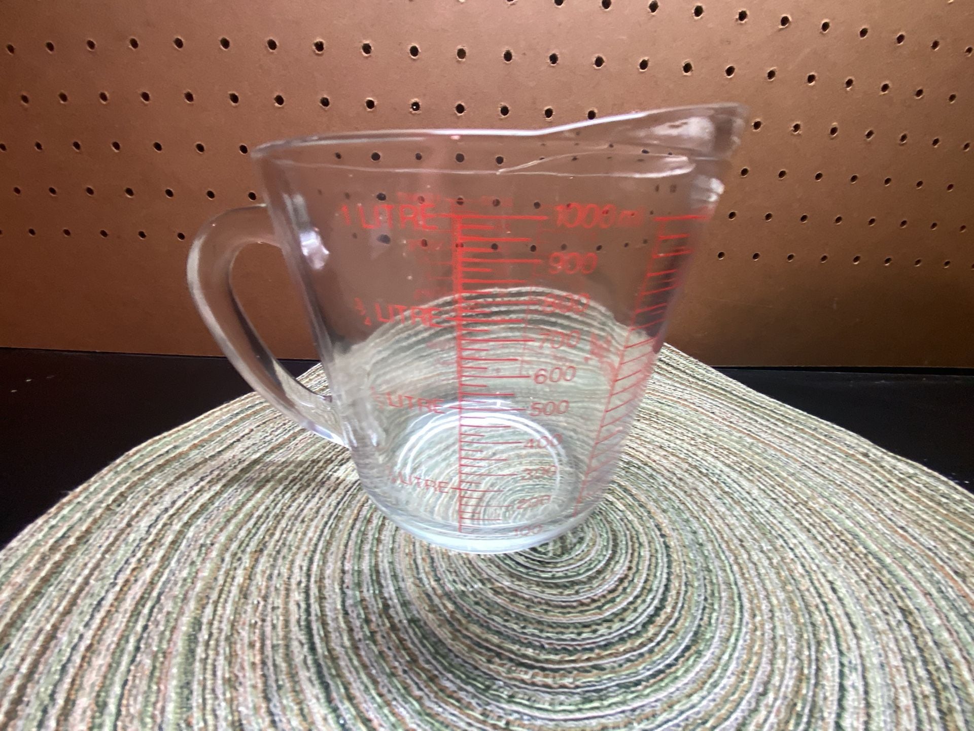 Fire King Glass Measuring Cup Size 4 Cup Clear Red Lettering 5