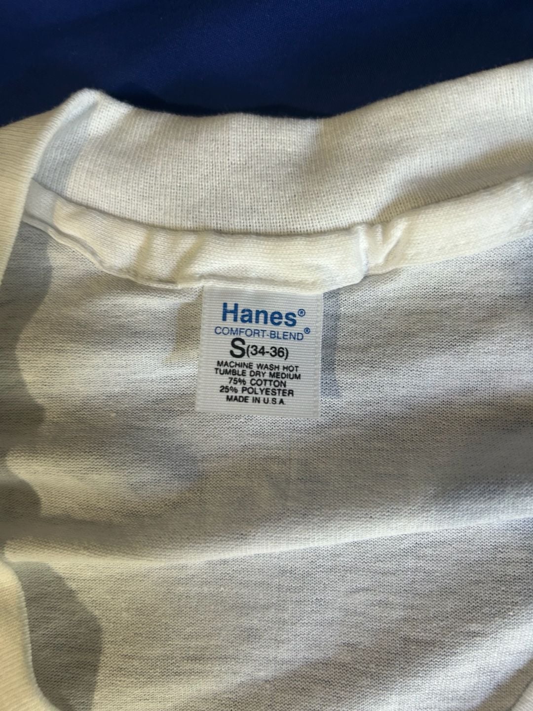 Vintage 80’s Hanes Comfort Blend T-Shirt Size S White 2