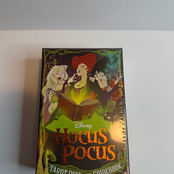 Disney Hocus Pocus Tarot Deck and Guidebook