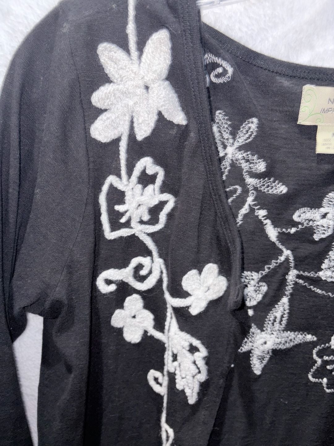 Natural Impressions Open Front Cardigan Size M Black White Floral Embroidered 5