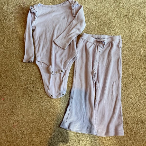 Baby Gap Outfit Set Size 18-24 Months Purple Ribbed Bodysuit & Pants
