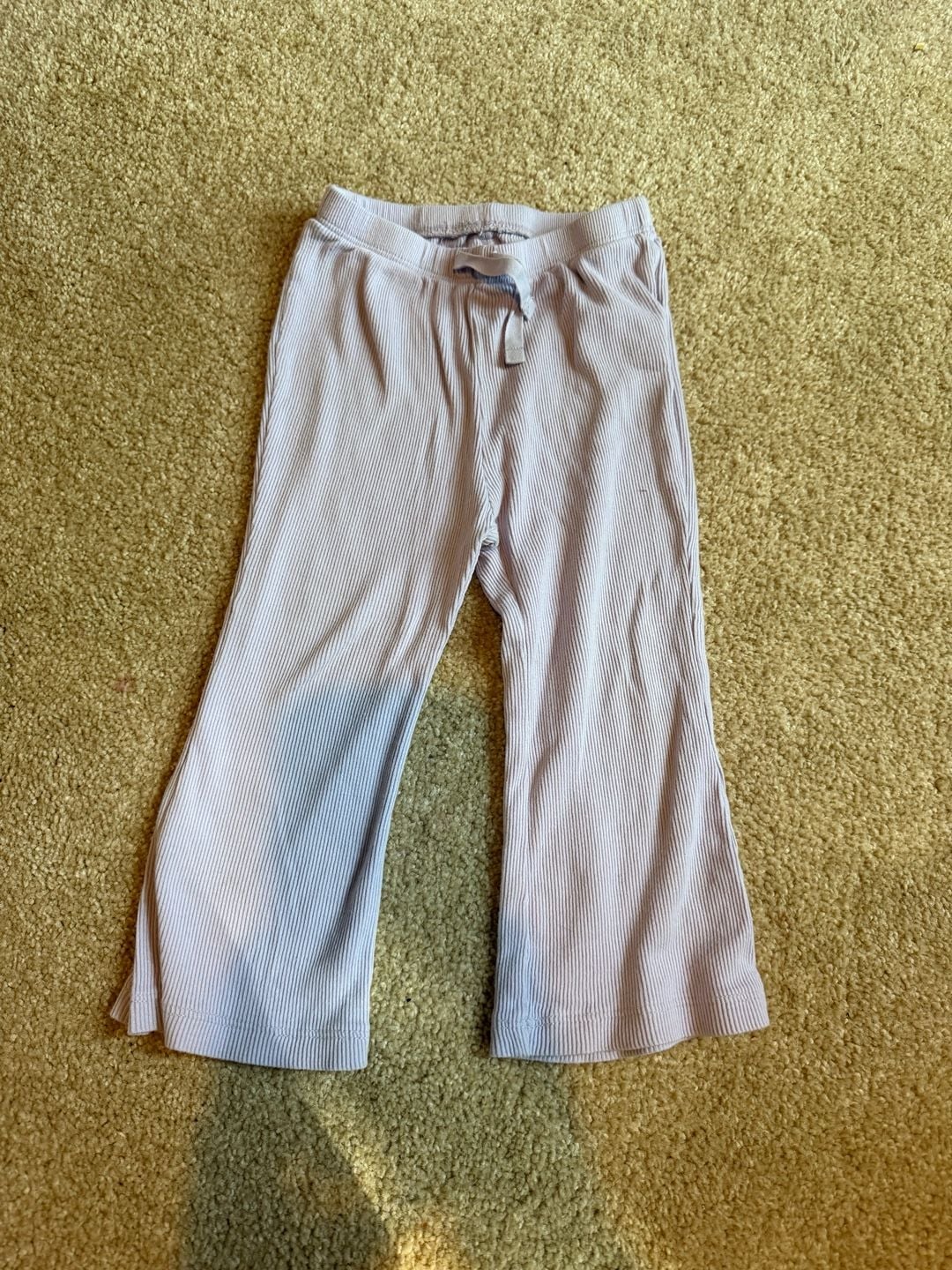 Baby Gap Outfit Set Size 18-24 Months Purple Ribbed Bodysuit & Pants 2