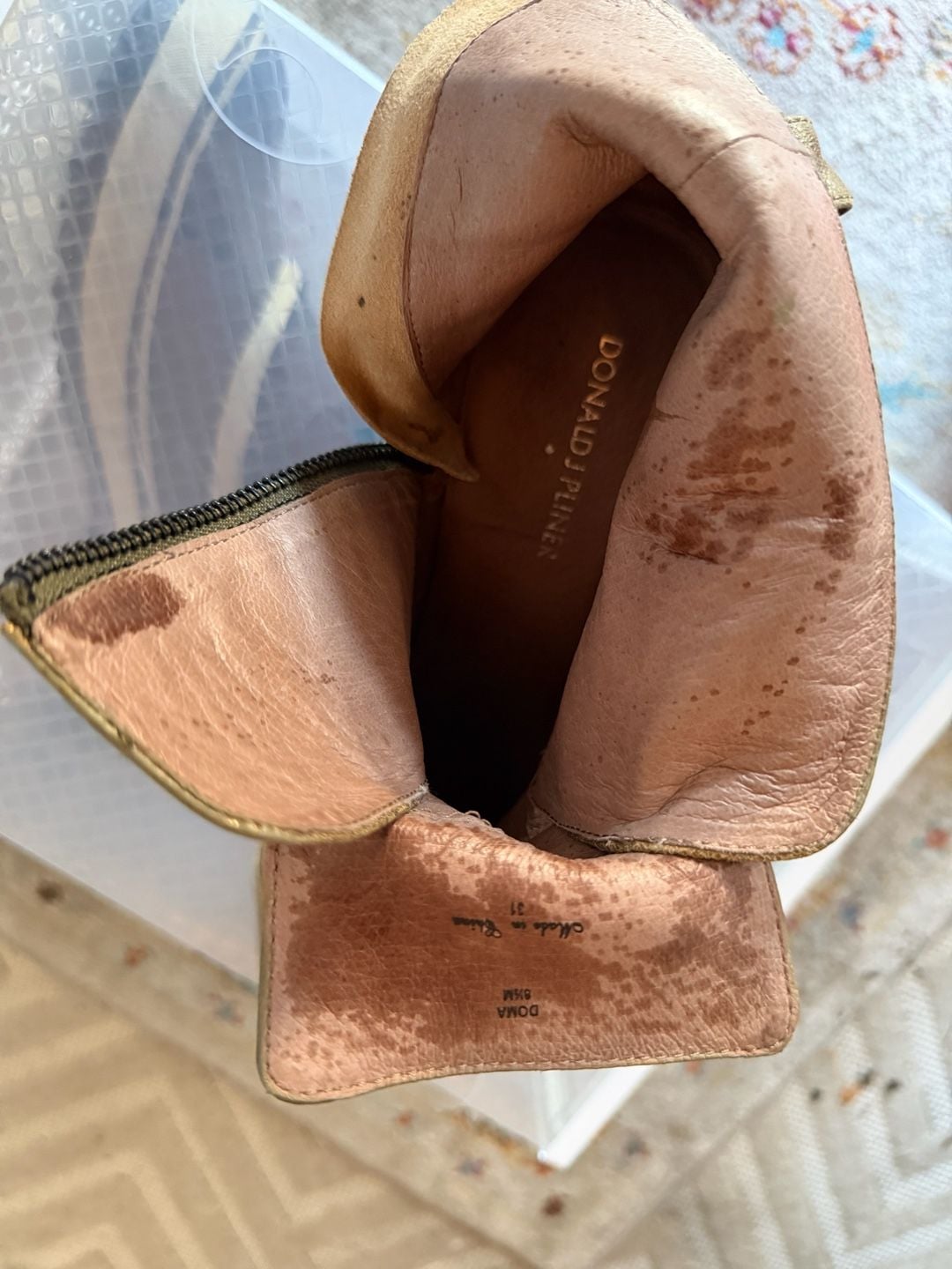 VINTAGE DONALD J PLINER Ankle Boots Size 8.5M Gold Leather Zip Block Heel 12