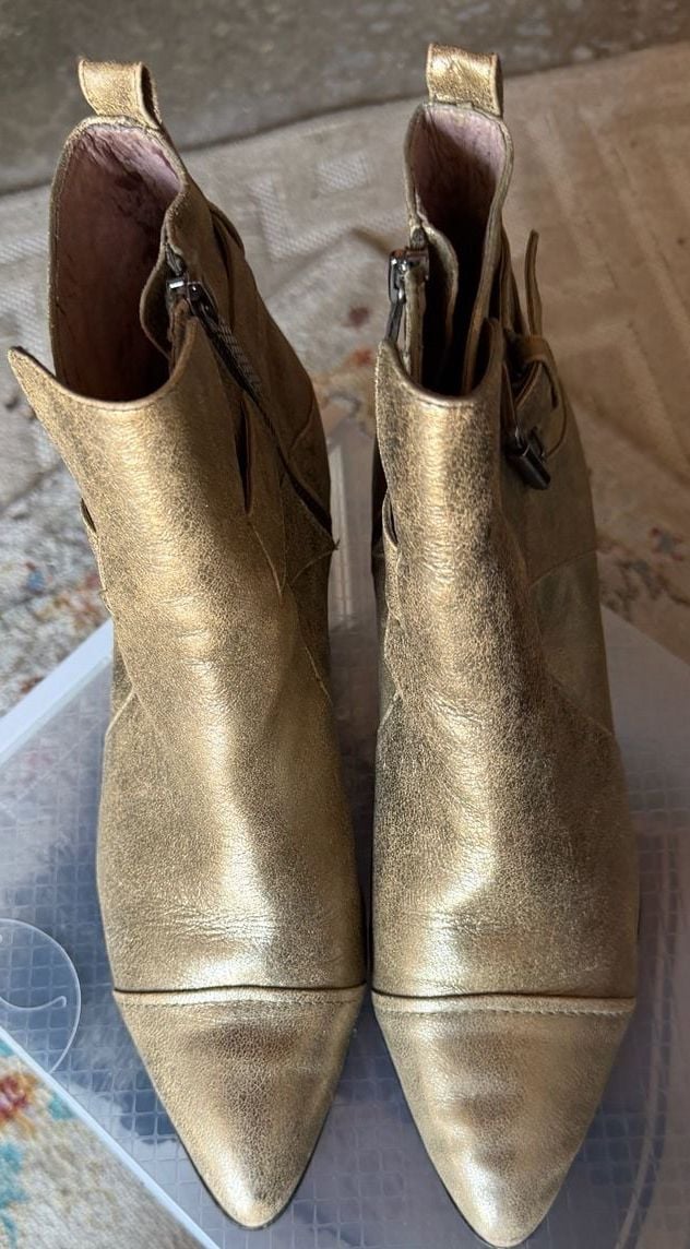 VINTAGE DONALD J PLINER Ankle Boots Size 8.5M Gold Leather Zip Block Heel 2