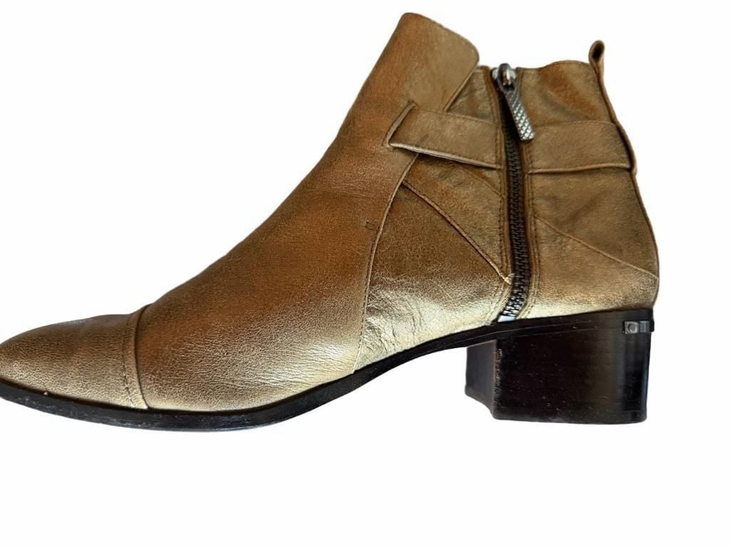 VINTAGE DONALD J PLINER Ankle Boots Size 8.5M Gold Leather Zip Block Heel 3
