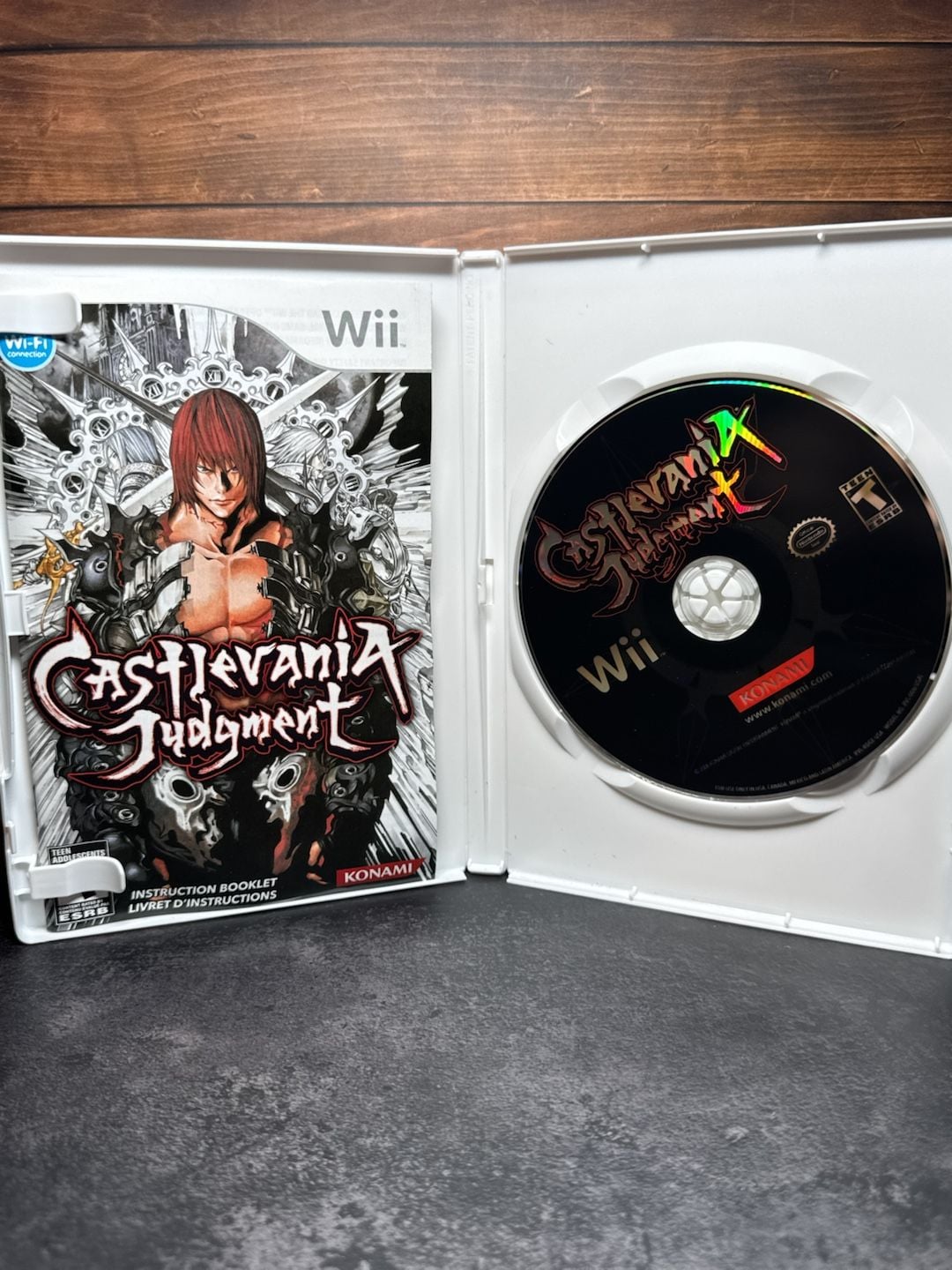 Konami Castlevania Judgment Nintendo Wii Video Game Complete 3