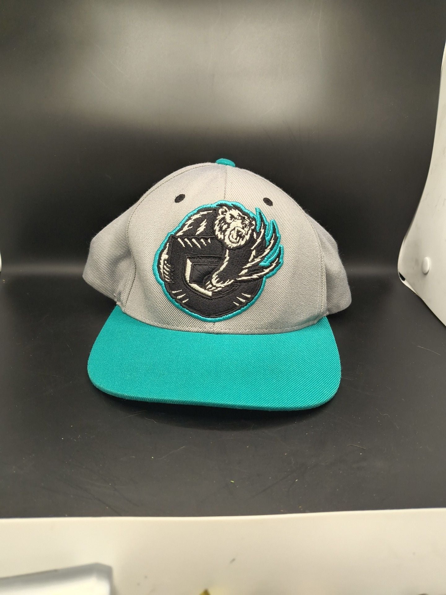 Mitchell & Ness Vancouver Grizzlies Hat Adjustable Snapback Grey Teal 2