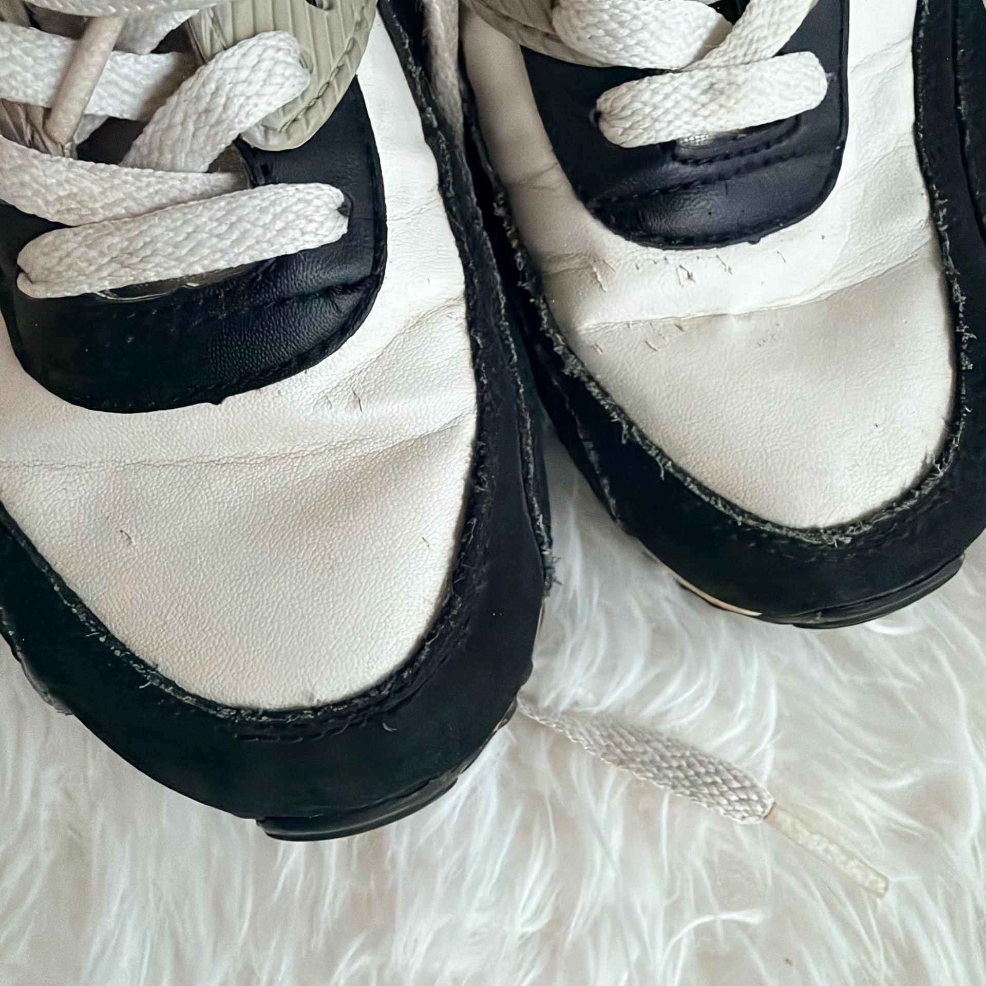 Nike Air Max 90 Running Shoes Black White Pink 3