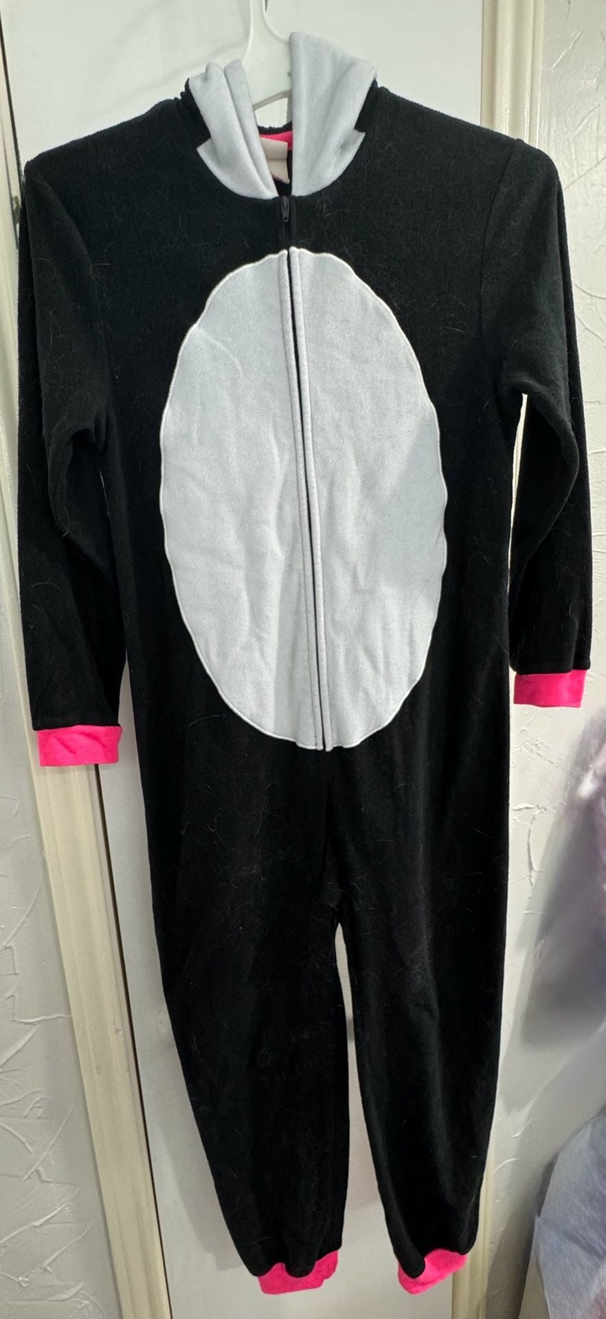 Cat & Jack Panda Onesie Size L (10/12) Black Fleece Sleepwear 2
