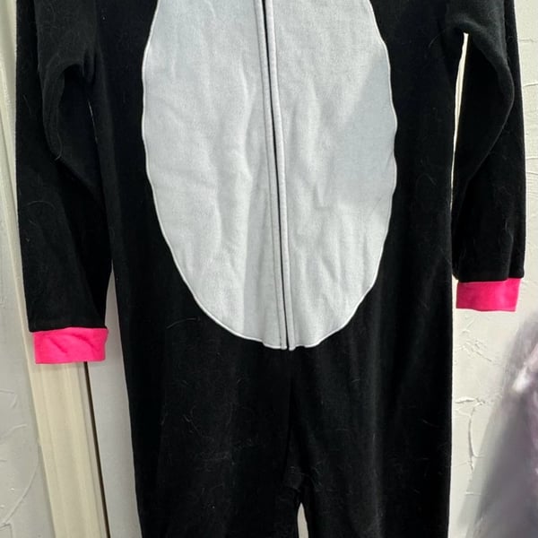 Cat & Jack Panda Onesie Size L (10/12) Black Fleece Sleepwear
