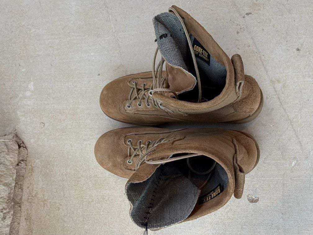 Belleville 790V Size 9.5 R GORE-TEX Desert Tan Combat Boots 3