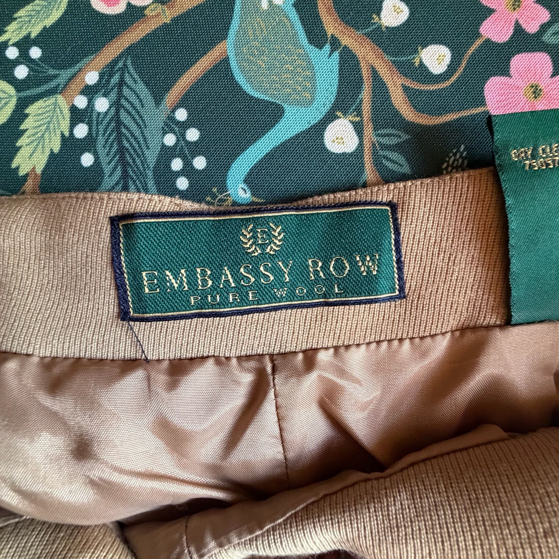 Embassy Row Wool Matching Set Size 8 Tan Pure Wool Vintage Jacket and pants 9